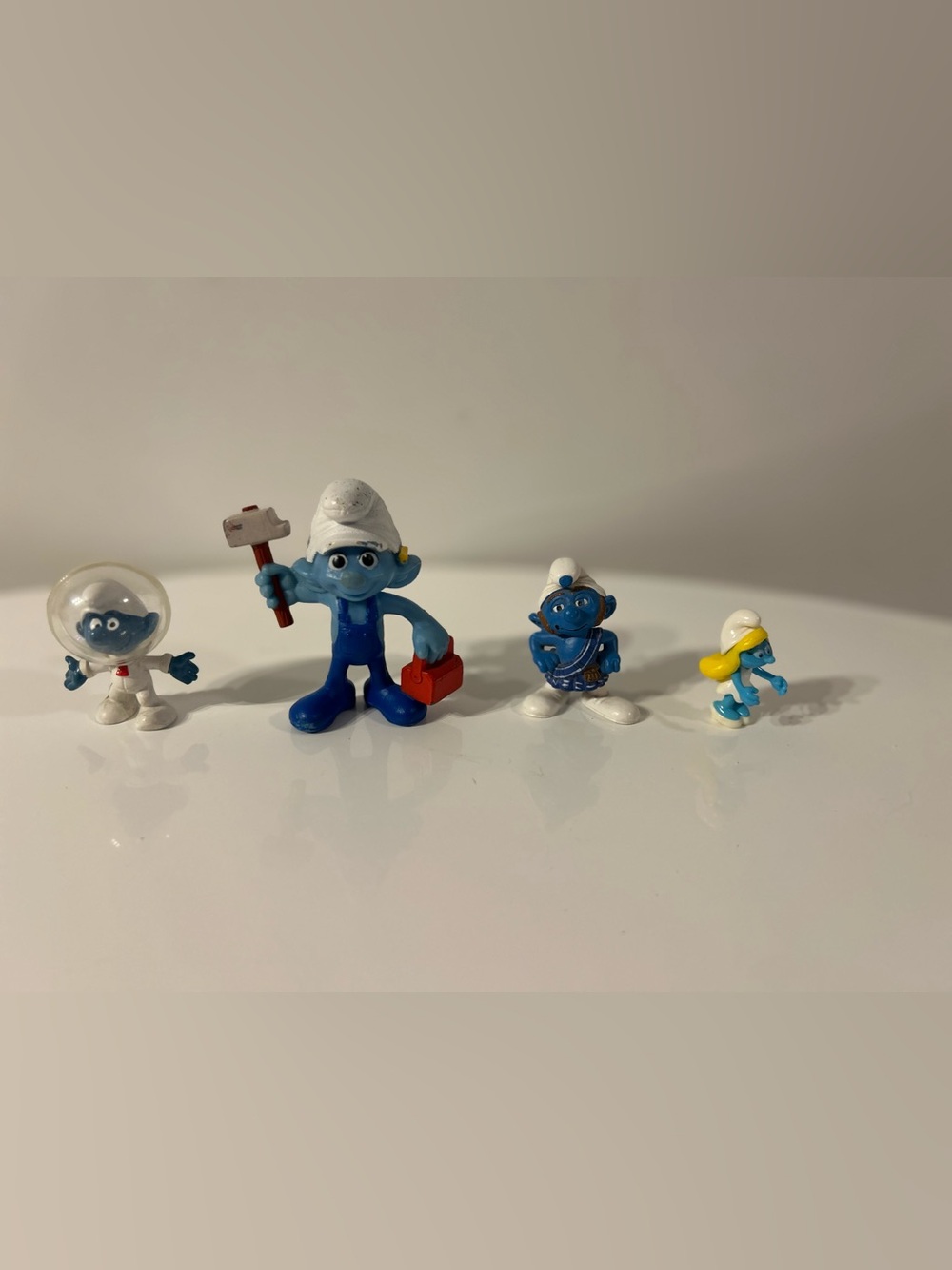 Vintage Smurfs PVC Figure Lot of 4 – Astronaut Smurfette Handyman Figures